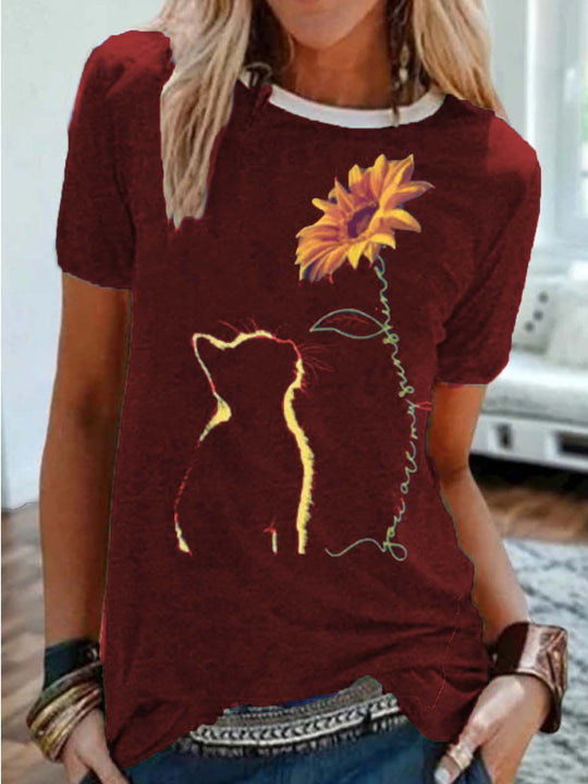 Floral Gaze Cat Tee - Women's Charming Feline & Flower T-Shirt