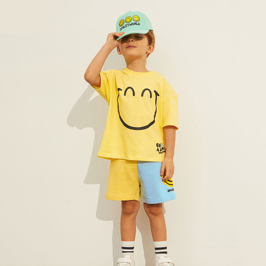 Sunshine Smiles Yellow Kids Short Set – Where Joy Meets Comfort!