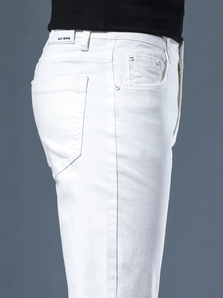 Velvet White Slim-Fit Cropped Jeans – Stylish Youthful Denim with Micro Stretch & Stone-Wash Finish