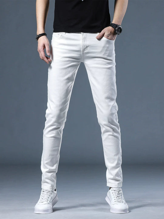 Velvet White Slim-Fit Cropped Jeans – Stylish Youthful Denim with Micro Stretch & Stone-Wash Finish