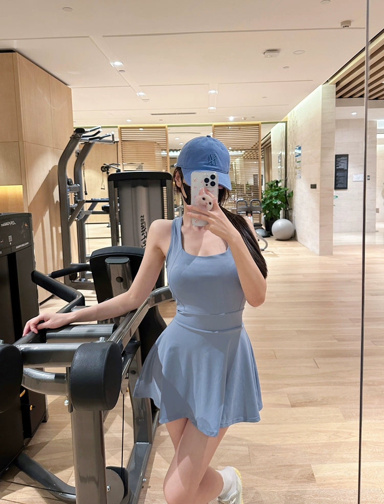 Chic White Thigh-Length Quick-Dry Dress – Breathable, Ultra-Light, & Sweat-Wicking Short Sleeve Athletic Wear for Active Women - captivatingconversationsstarters