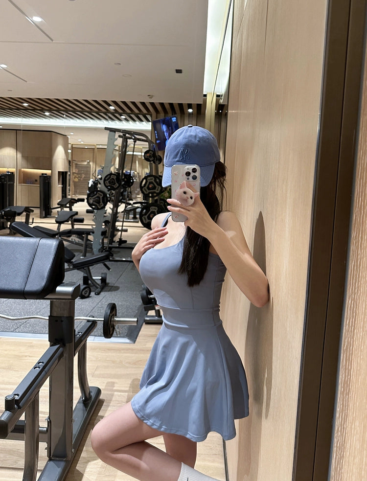 Chic White Thigh-Length Quick-Dry Dress – Breathable, Ultra-Light, & Sweat-Wicking Short Sleeve Athletic Wear for Active Women - captivatingconversationsstarters