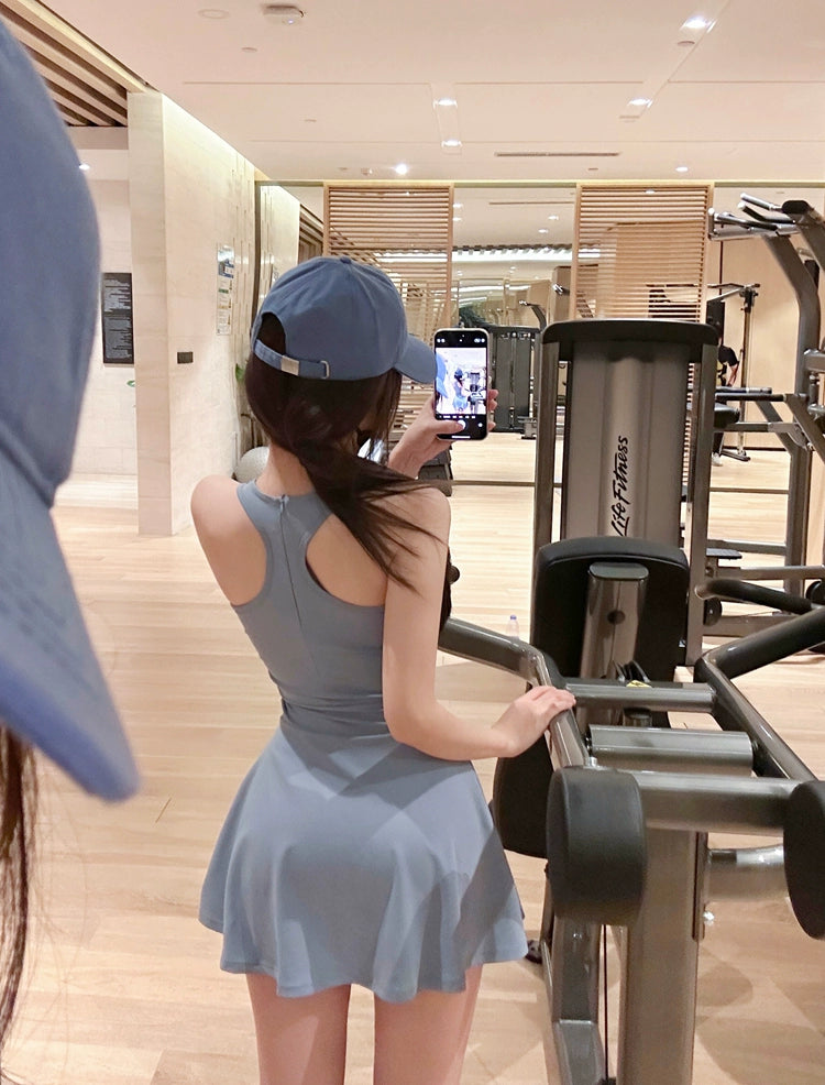 Chic White Thigh-Length Quick-Dry Dress – Breathable, Ultra-Light, & Sweat-Wicking Short Sleeve Athletic Wear for Active Women - captivatingconversationsstarters